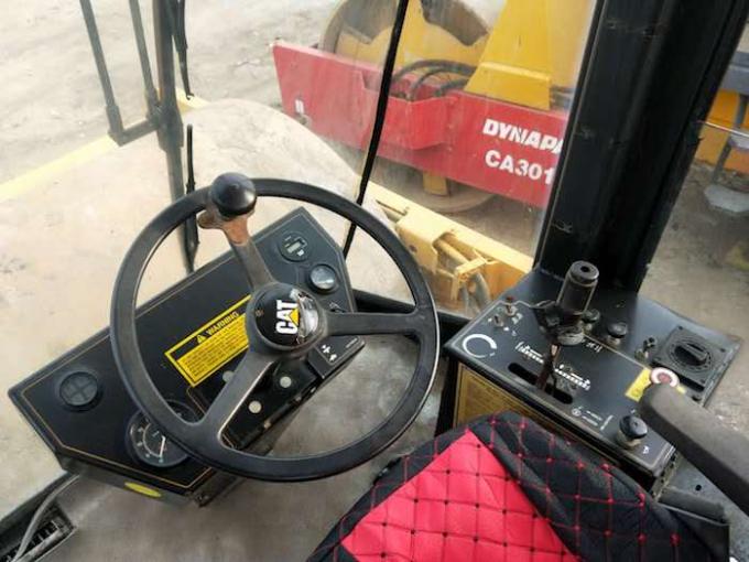 rullo compressore della seconda mano di Caterpillar CS-583C di spostamento 6.6L 1