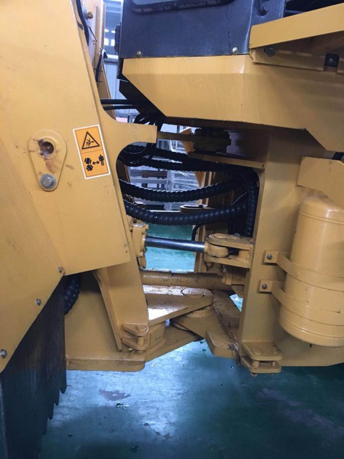 2008 anni Liugong LG856 Cummins Engine hanno usato Front End Loaders 1